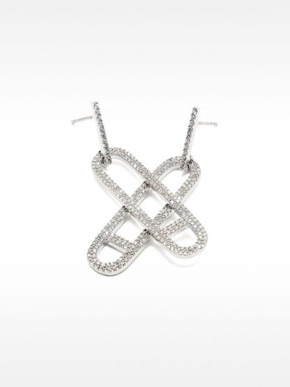 Elongated Earrings With Zirconia