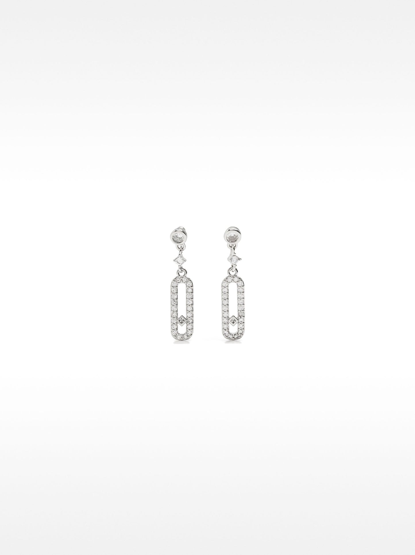 Elongated Earrings With Zirconia