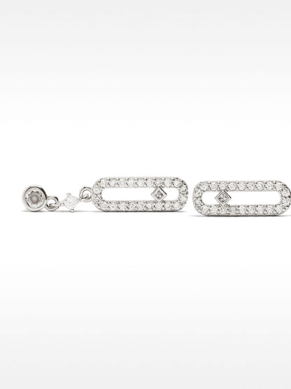 Elongated Earrings With Zirconia