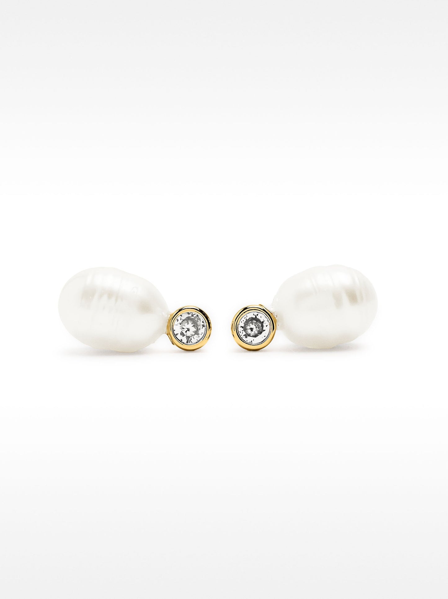 Short Freshwater Pearl Earrings