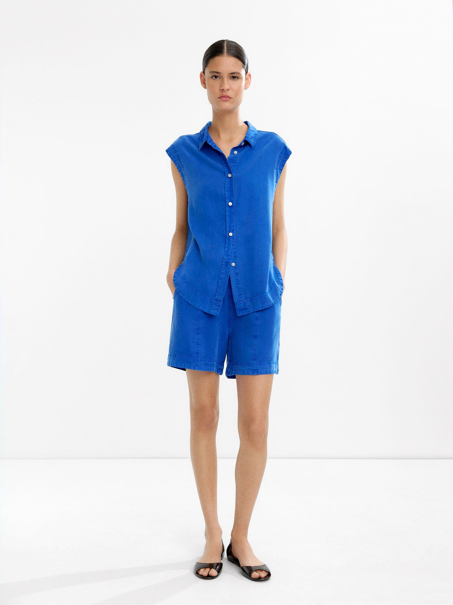 Sleeveless 100% Lyocell Shirt