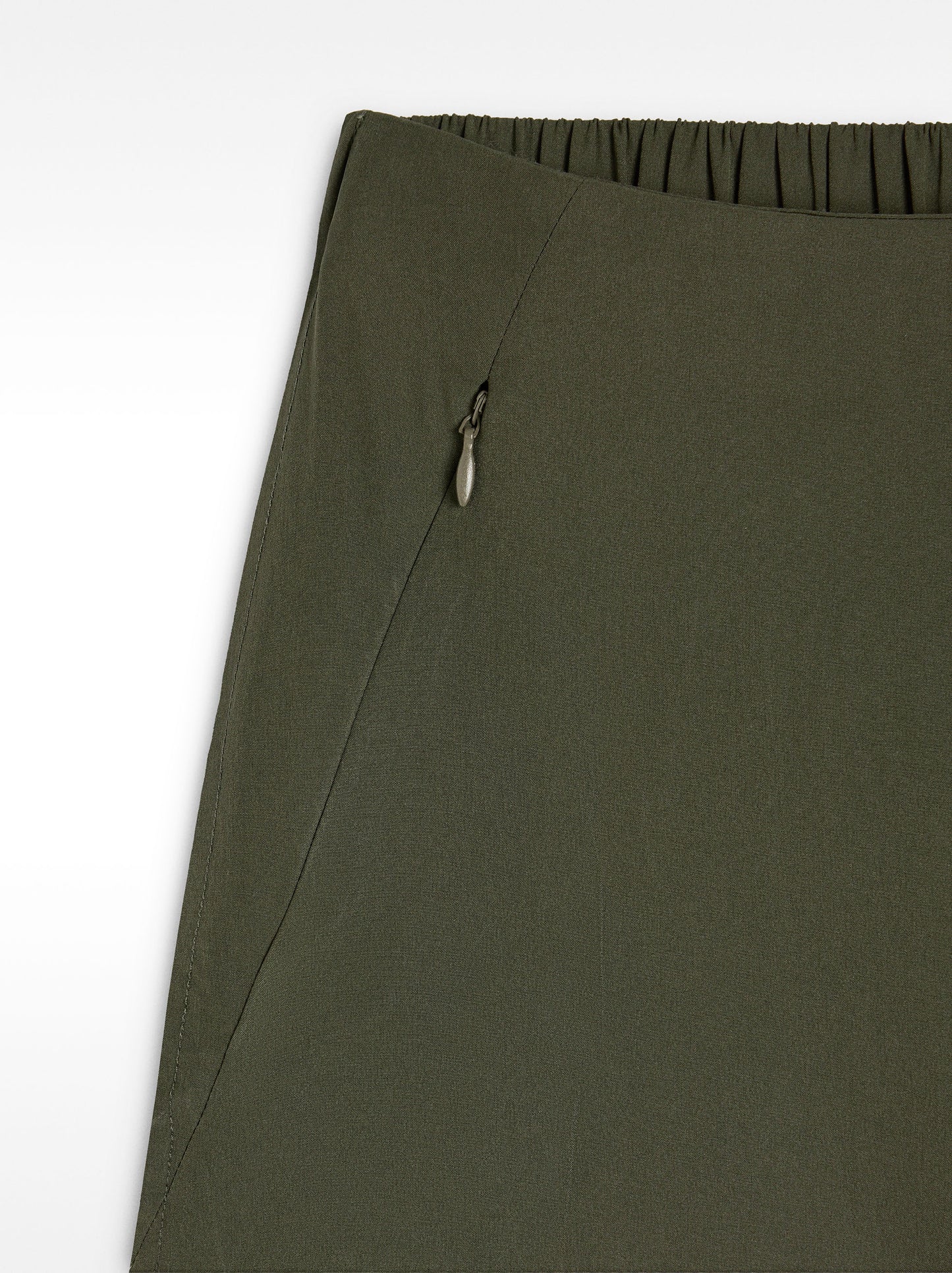 Trousers With Zip Pockets