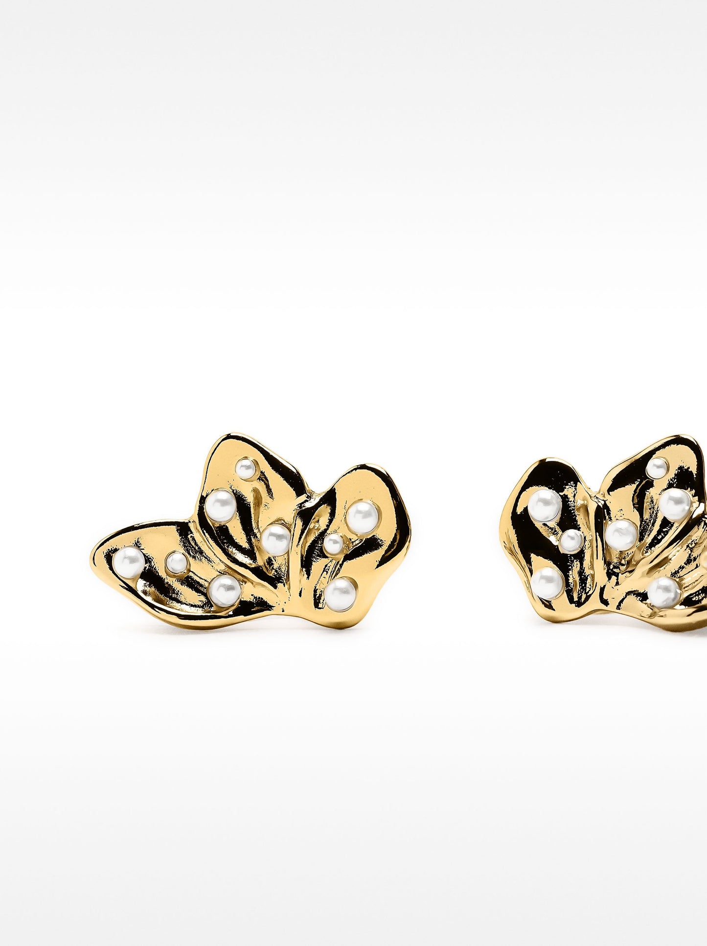 Half-Flower Earrings With Pearls