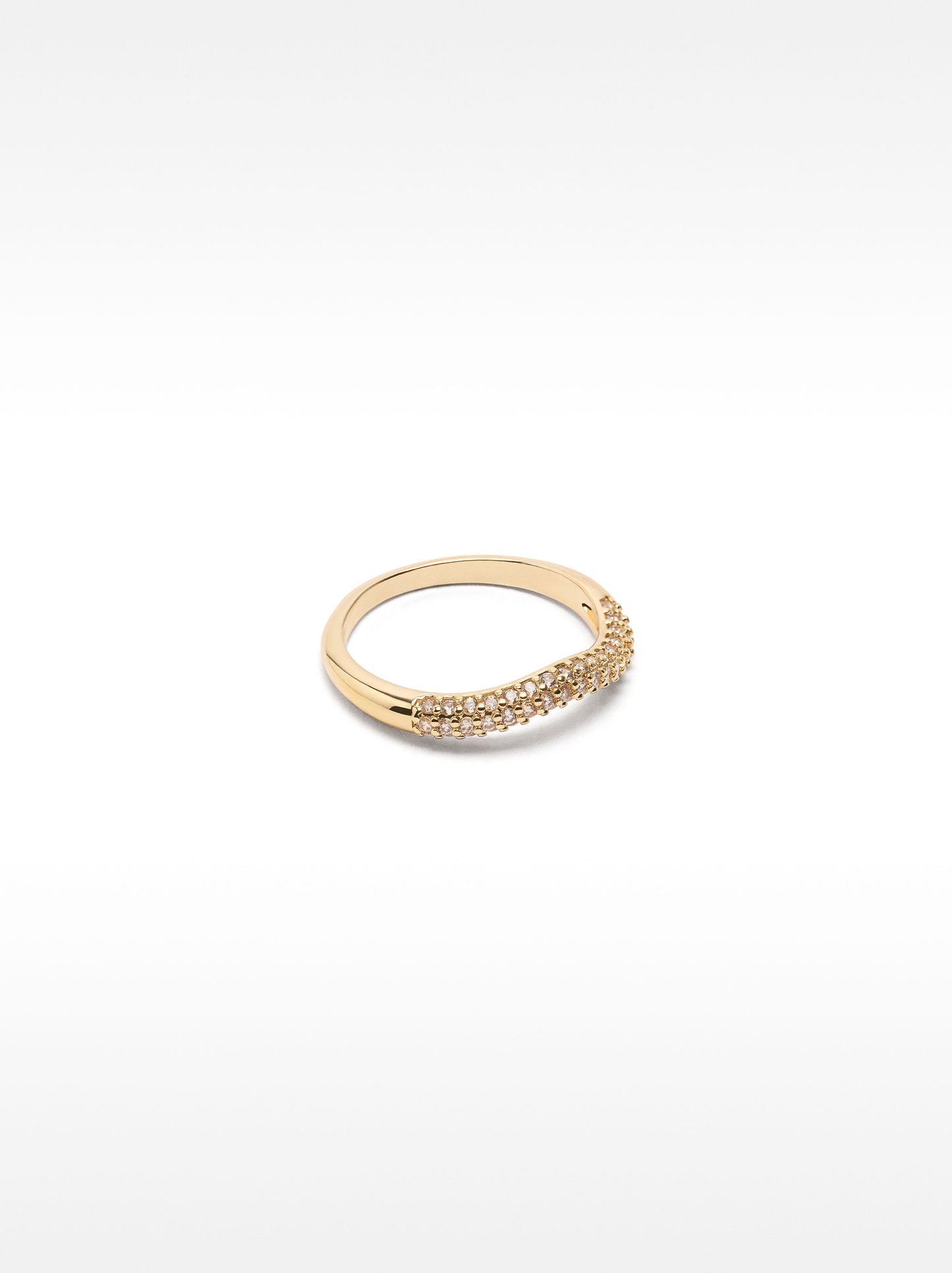 Wave Ring With Zirconia