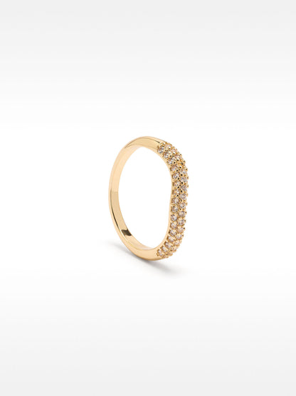 Wave Ring With Zirconia