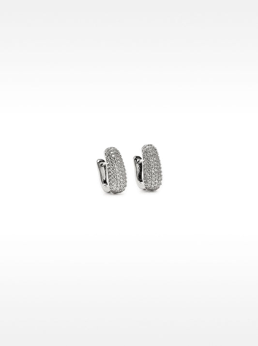 Elongated Earrings With Zirconia