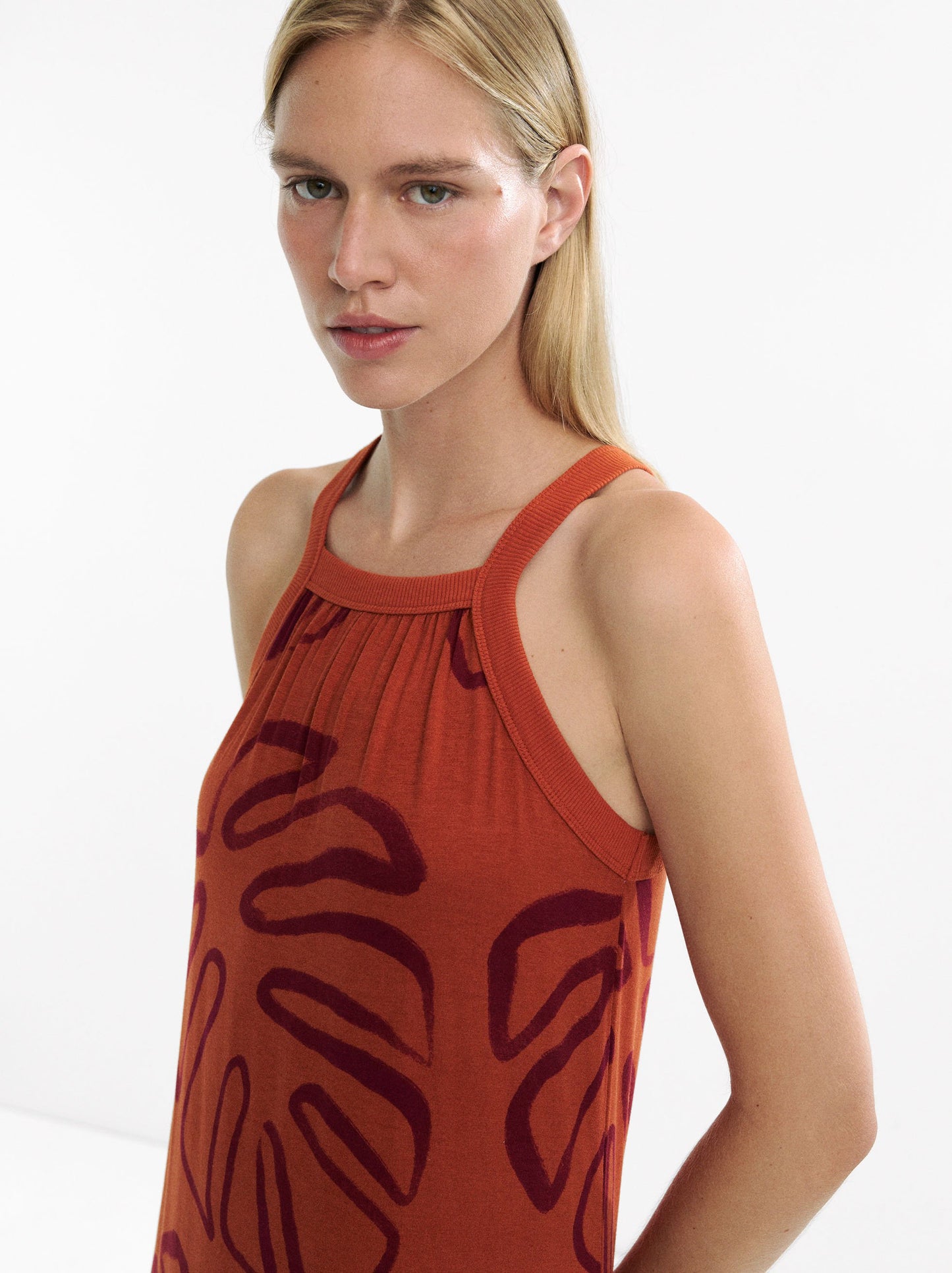 Long Dress With Leaf Print
