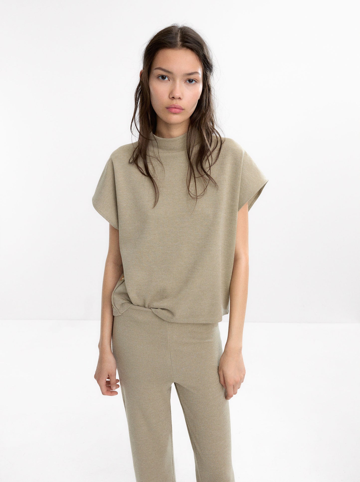 T-Shirt With Side Buttons