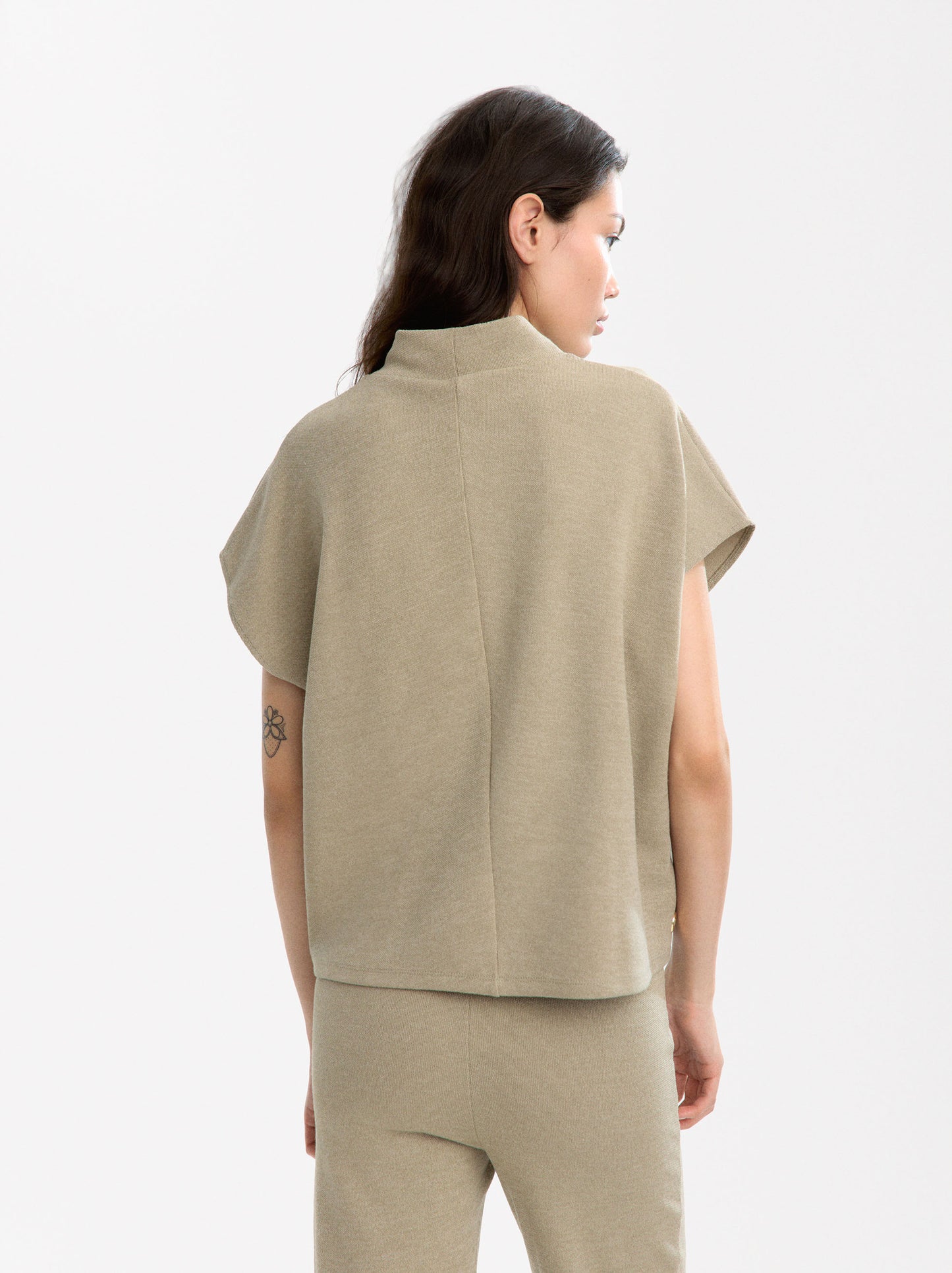 T-Shirt With Side Buttons