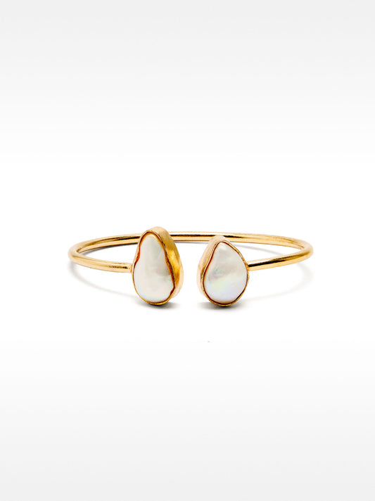 Rigid Bracelet With Freshwater Pearls