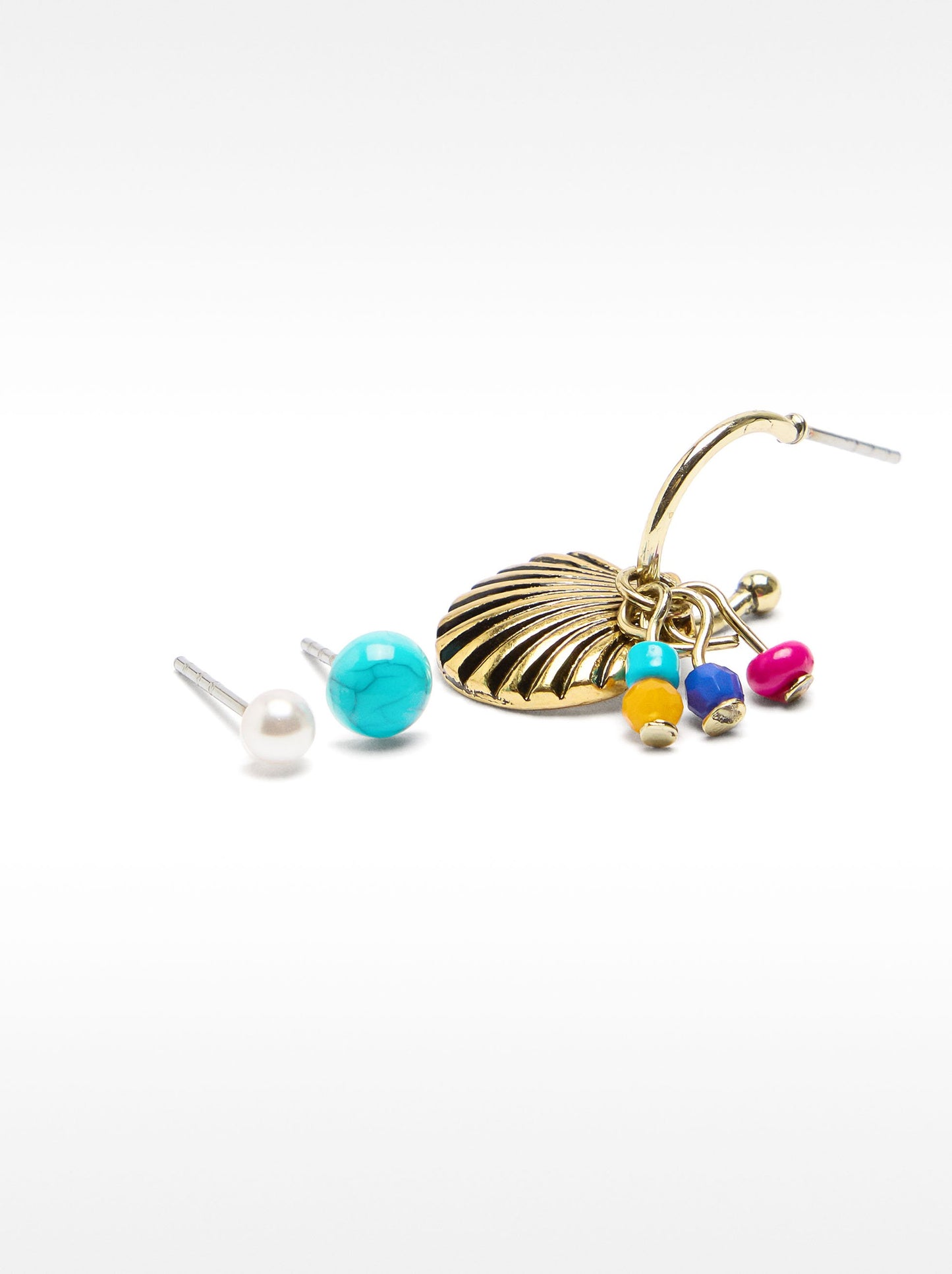 Set Of Earrings With Stone