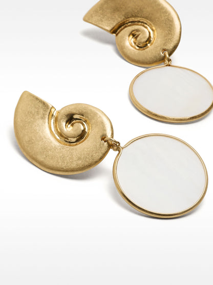 Long Earrings With Shells And Circles
