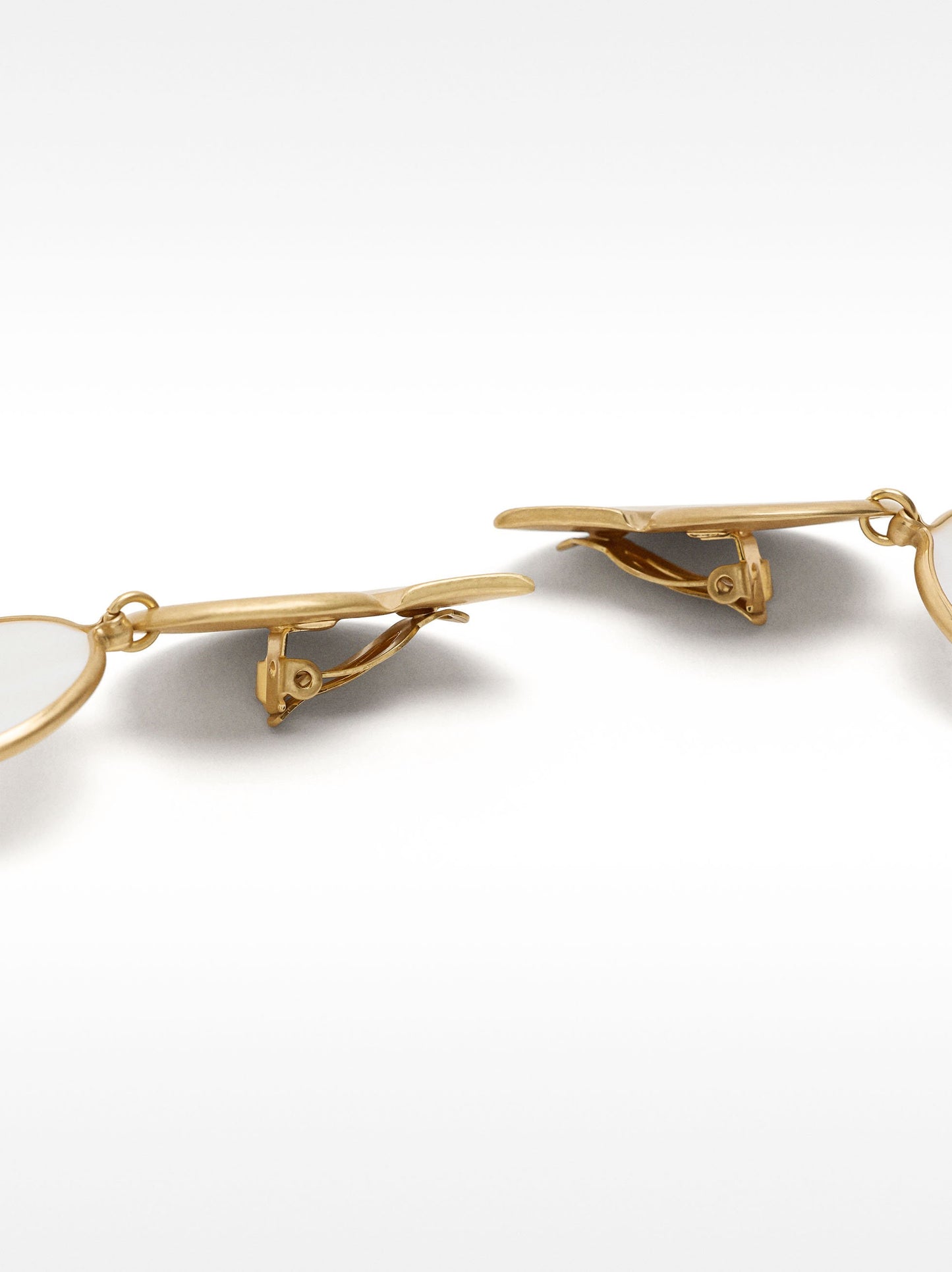 Long Earrings With Shells And Circles