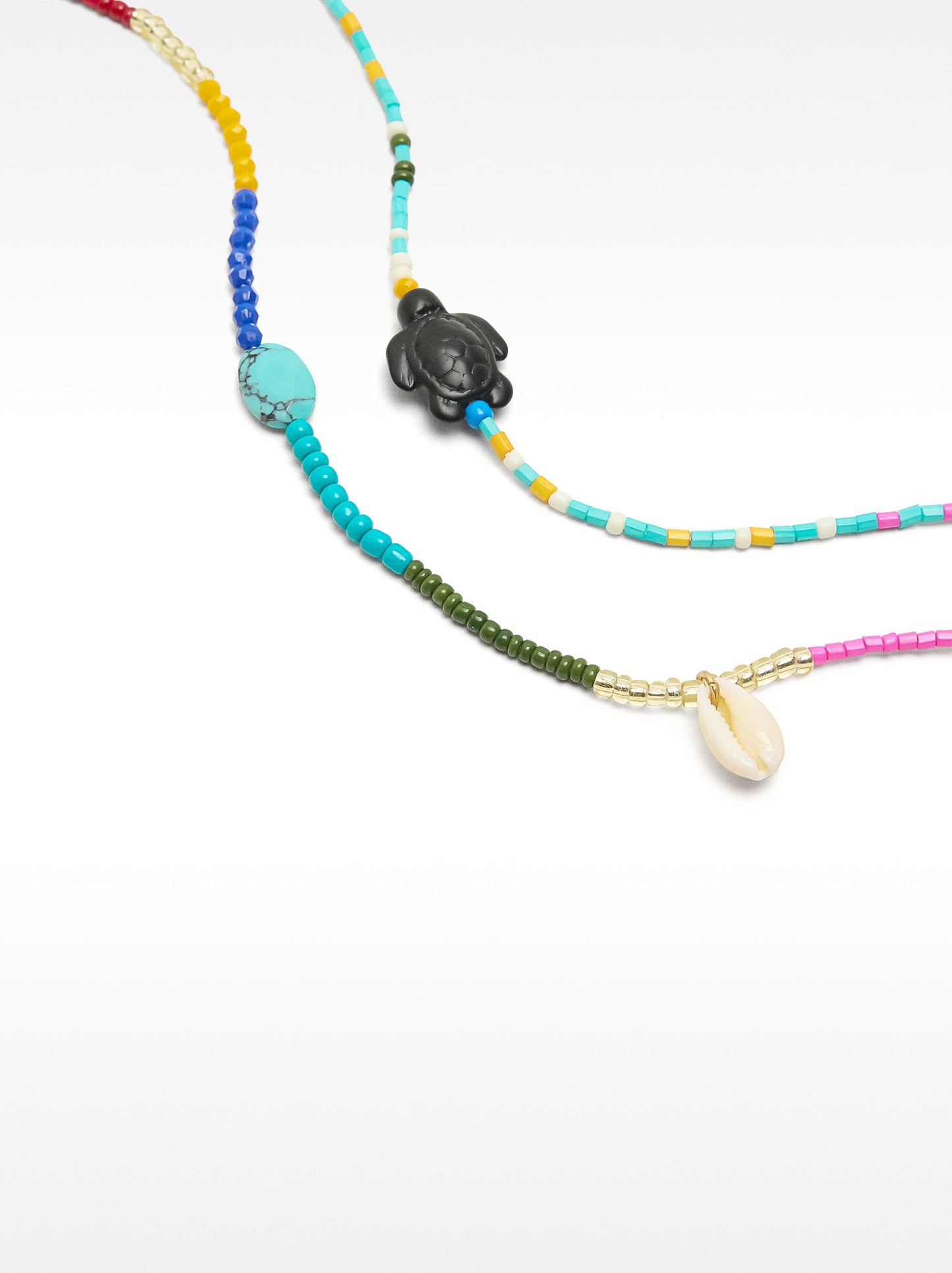 Multicolor Necklace Set With Turtle Pendant