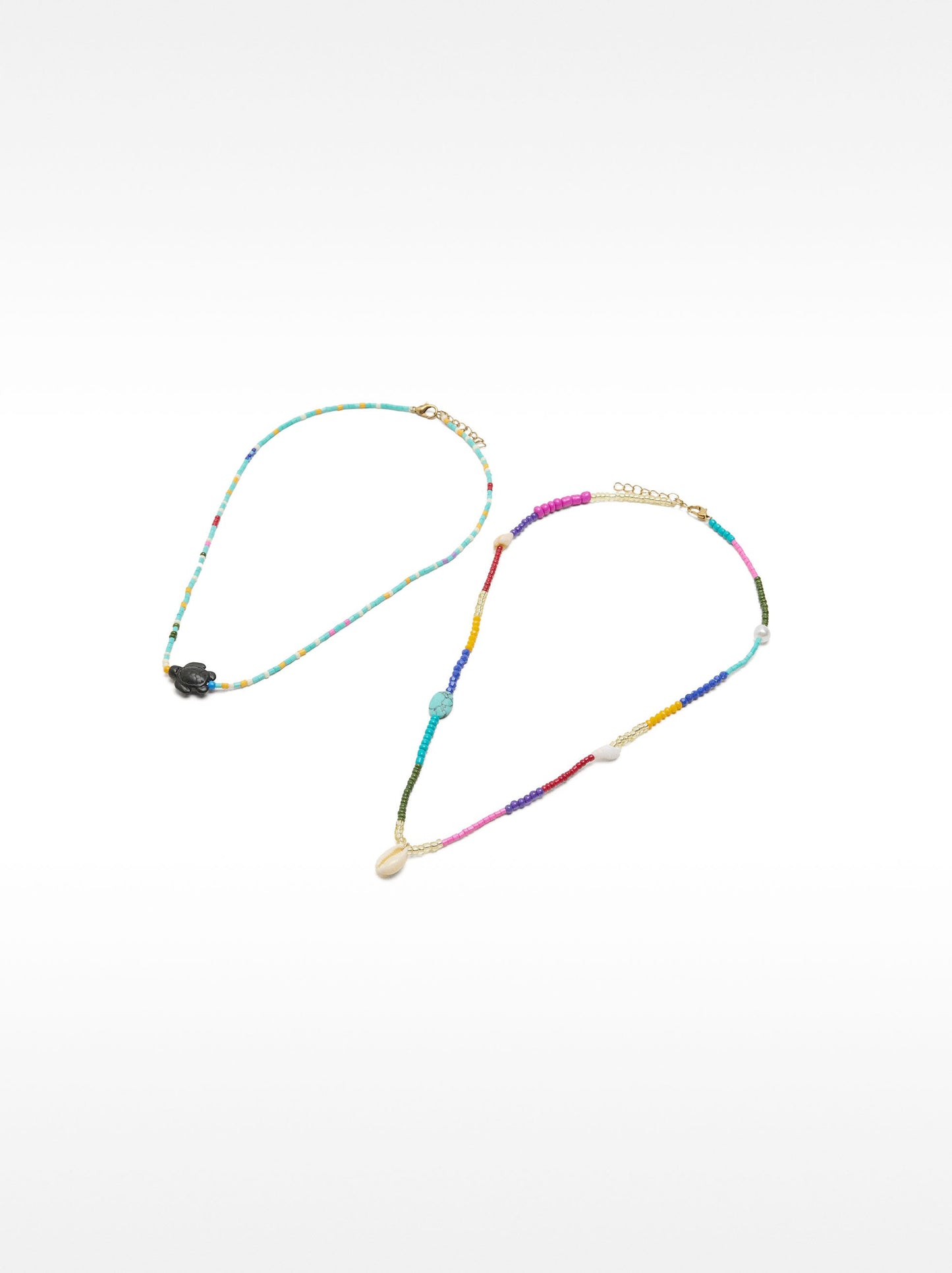 Multicolor Necklace Set With Turtle Pendant