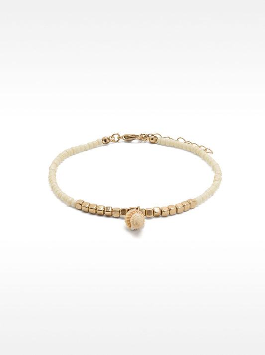 Bracelet With Shell Pendant