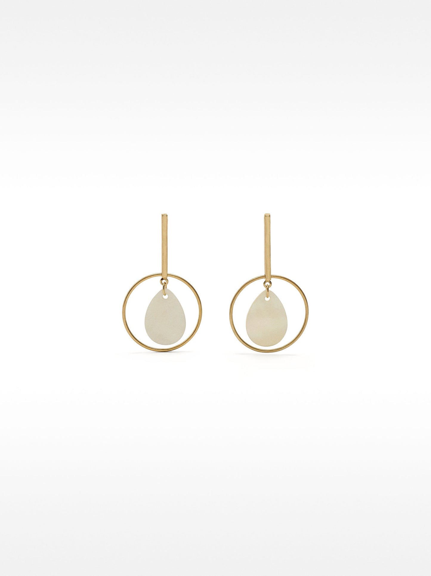 Bar Earrings With Hoop And Shells