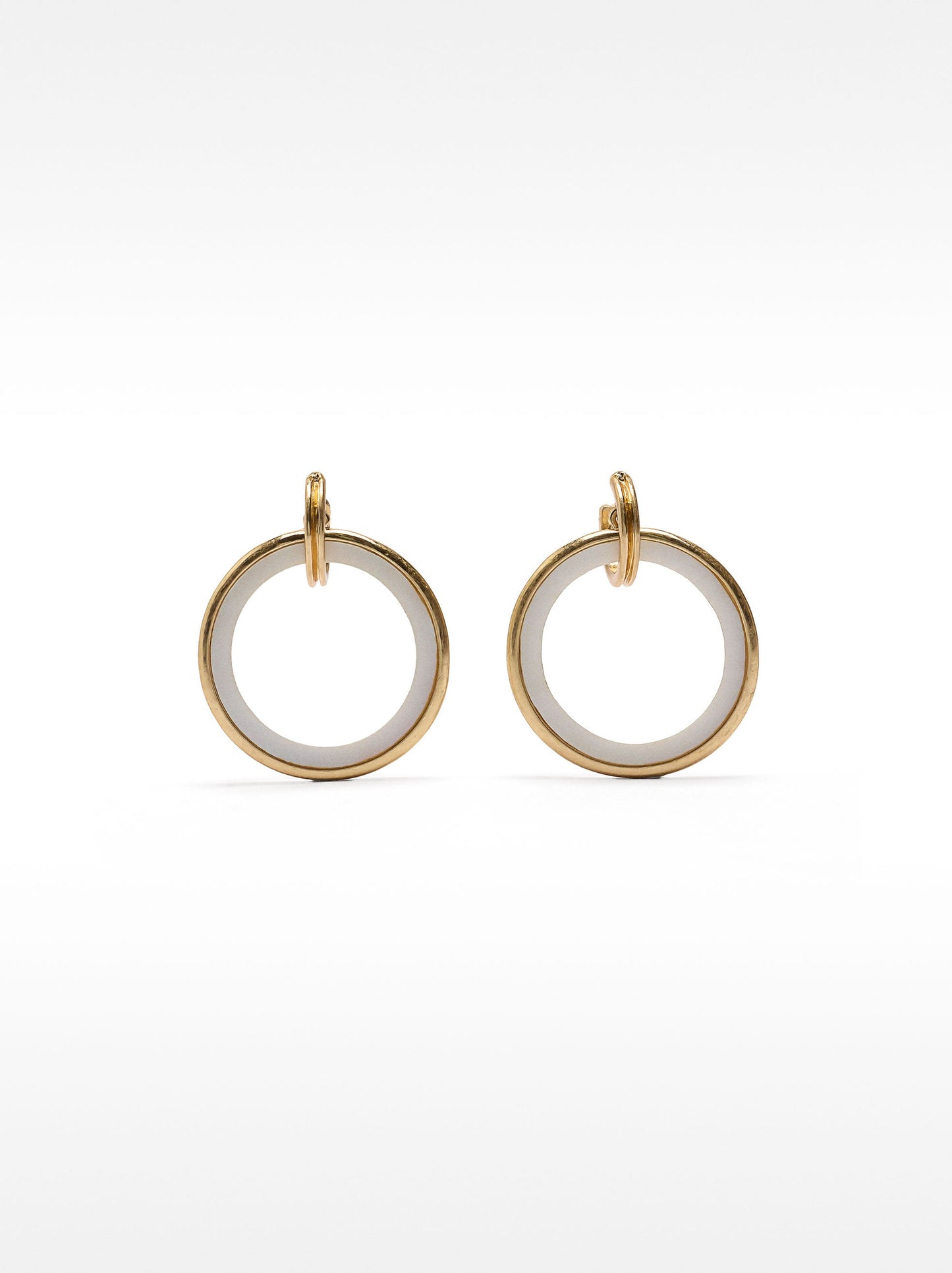 Hoop Earrings With Shells