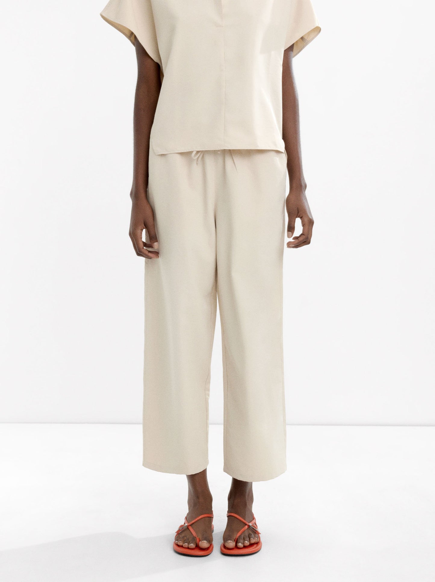 Trousers With Elastic Waist And Adjustable Cord