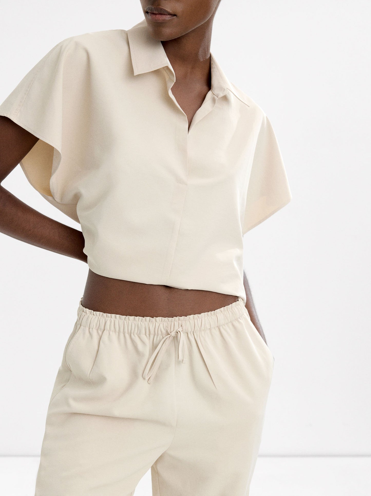 Trousers With Elastic Waist And Adjustable Cord