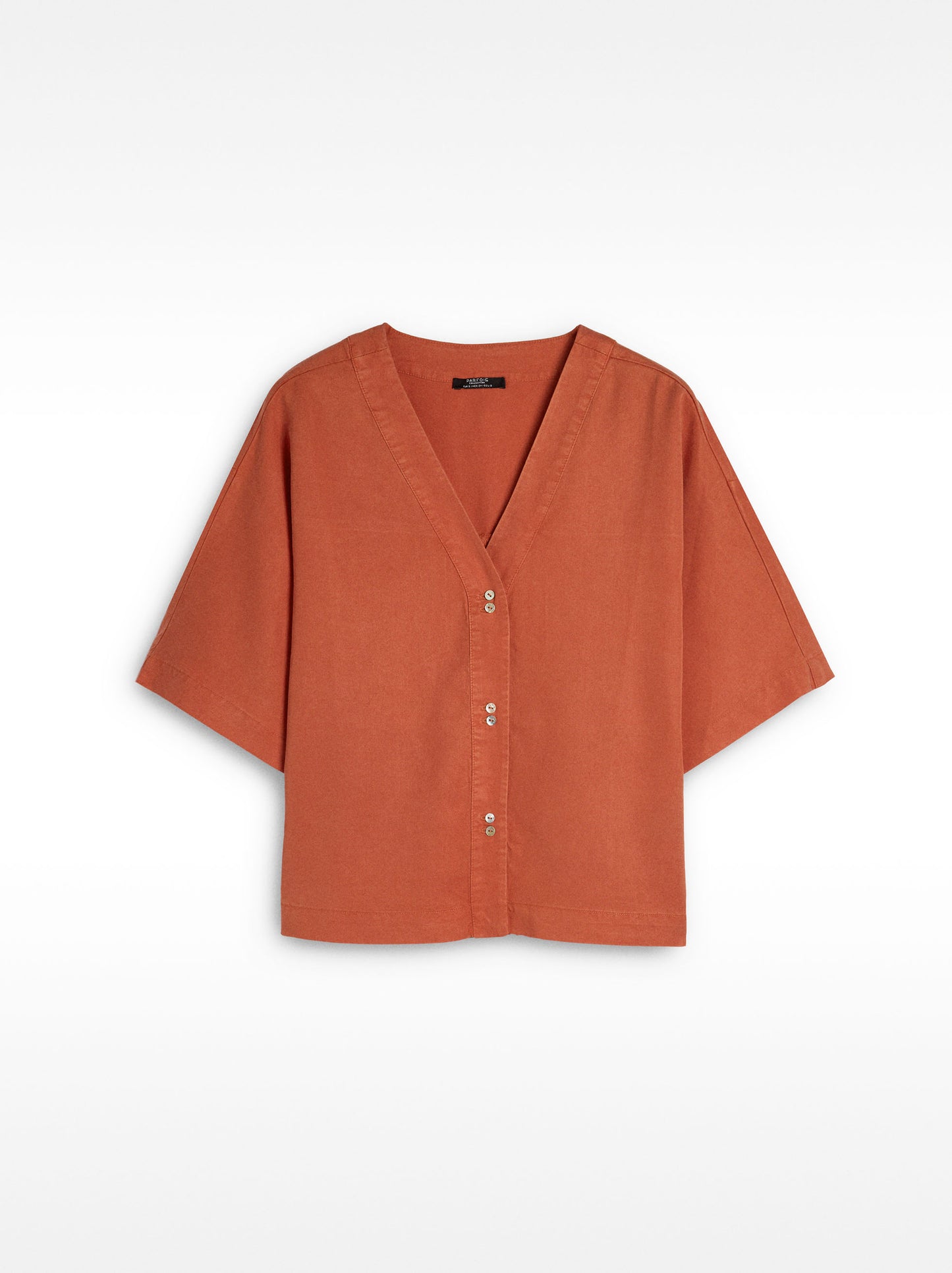 Short-Sleeved Shirt With 100% Lyocell