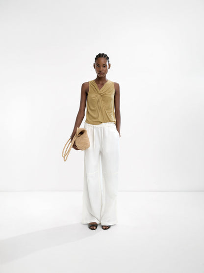 Ribbed Top With Knot