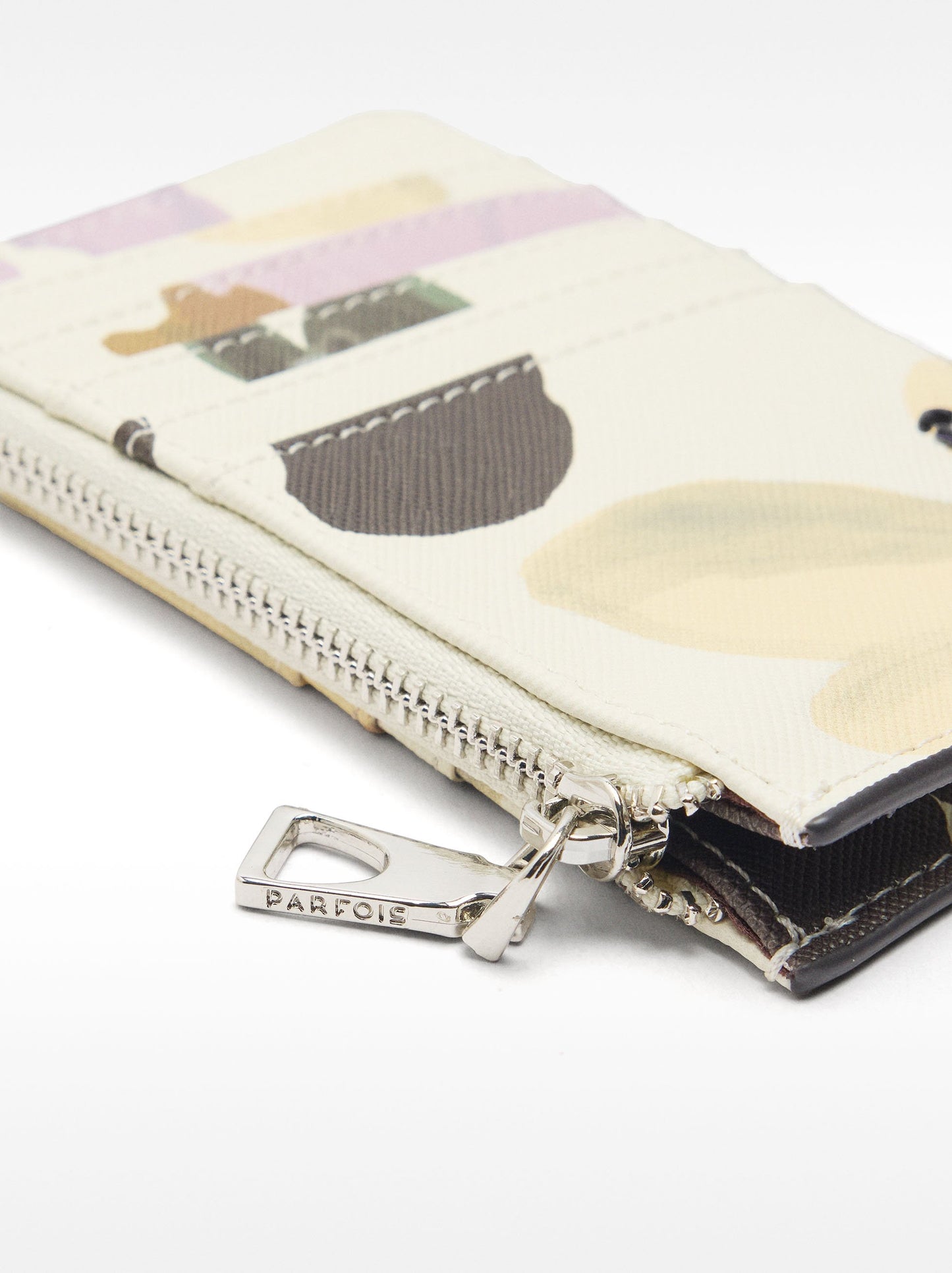 Card Holder With Printed Texture