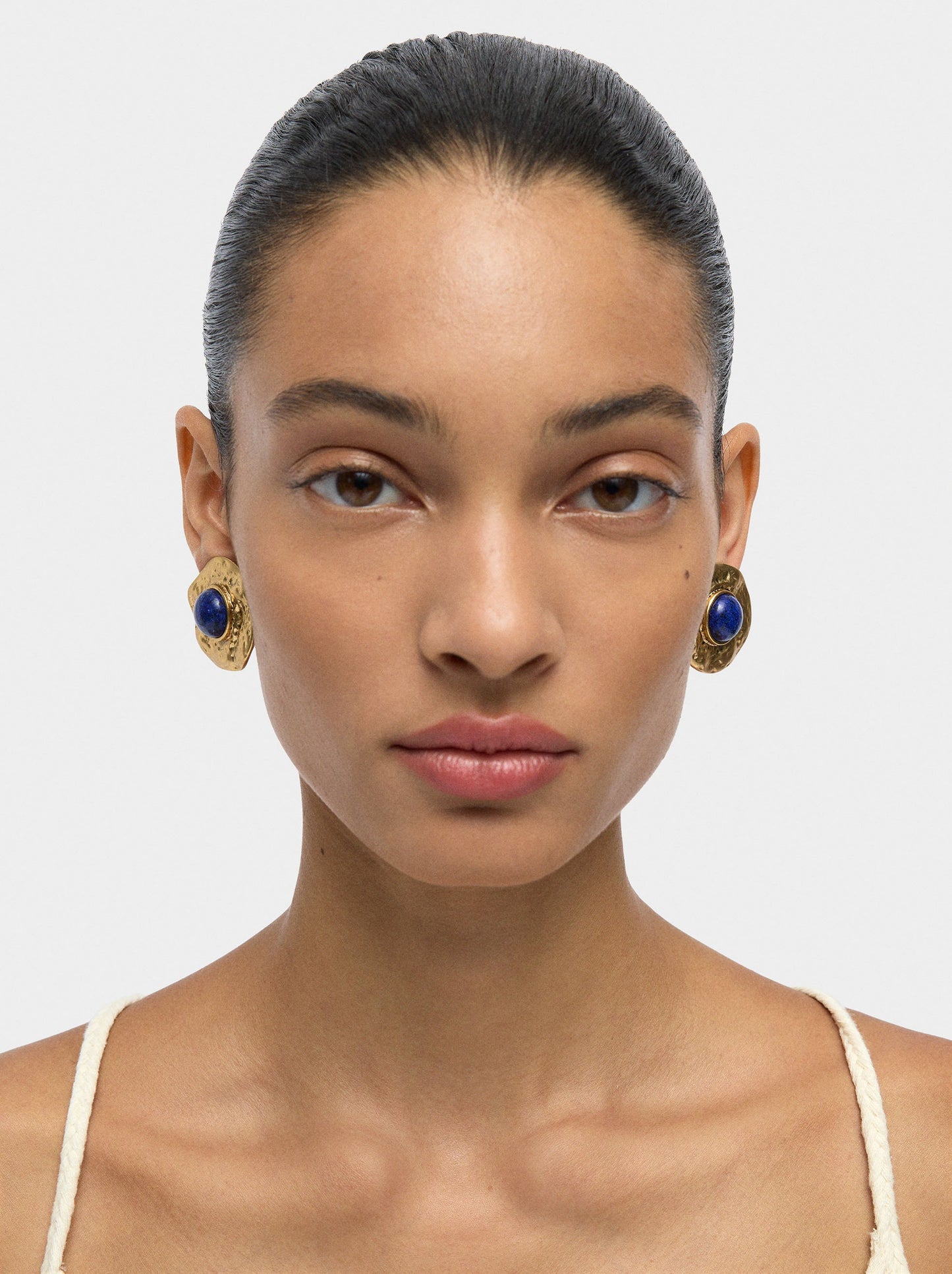 Round Earrings With Stones