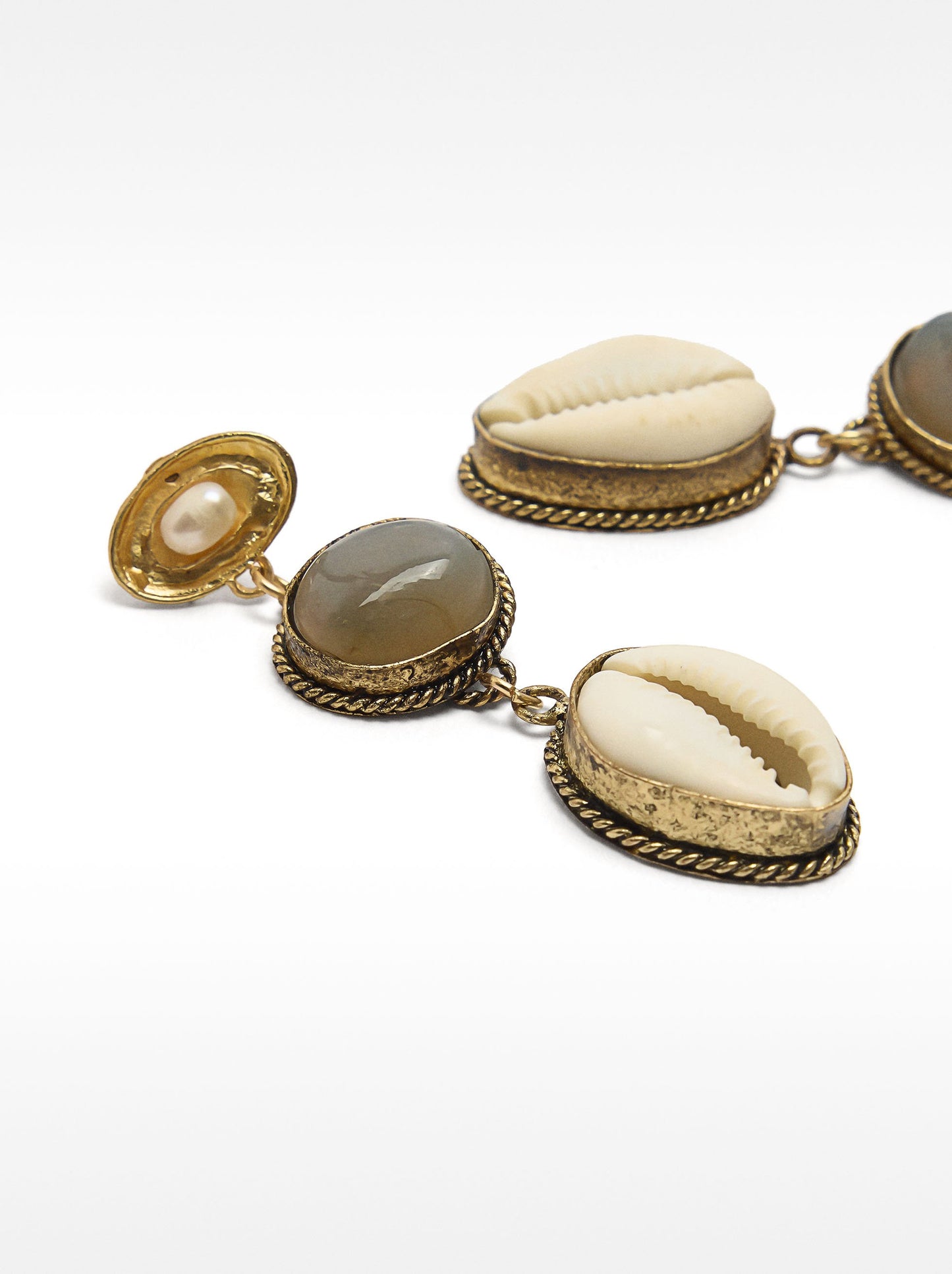 Long Earrings With Pearls And Stones