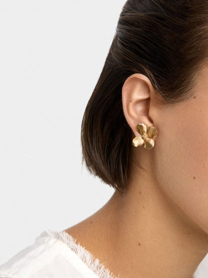 Short Necklace With Long Chains