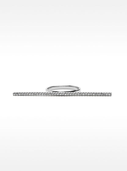 Bar Ring With Zircons