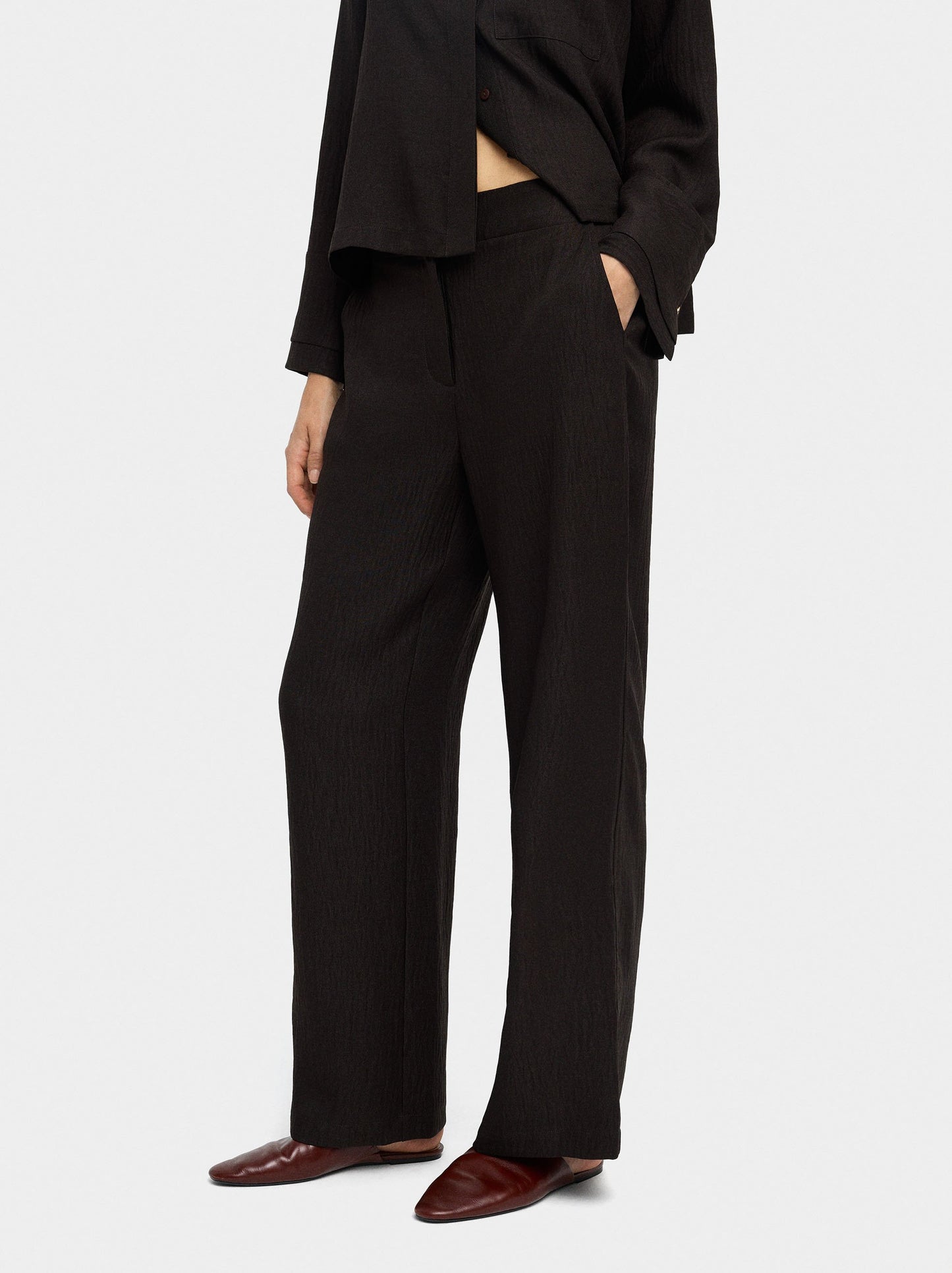 Wrinkled Effect Flowy Pants