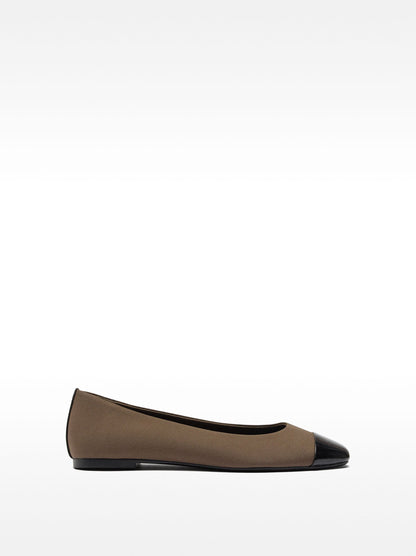 Ballet Flats With Bicolor Fabric