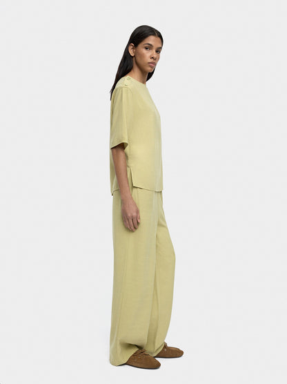Loose-Fitting Trousers With Elastic Waistband