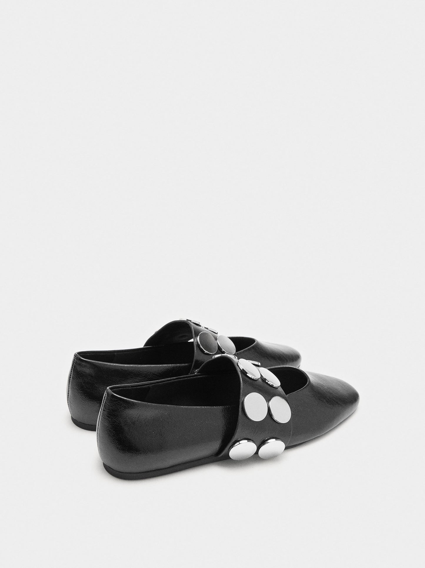Ballet Flats With Strap And Studs
