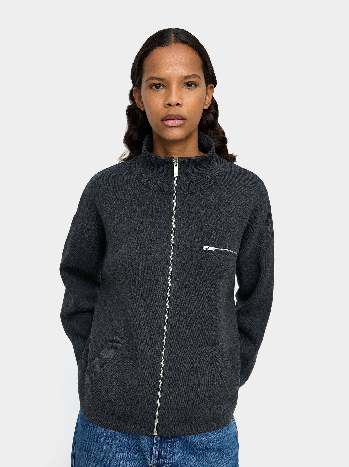 Knit Cardigan With Zipper Closure