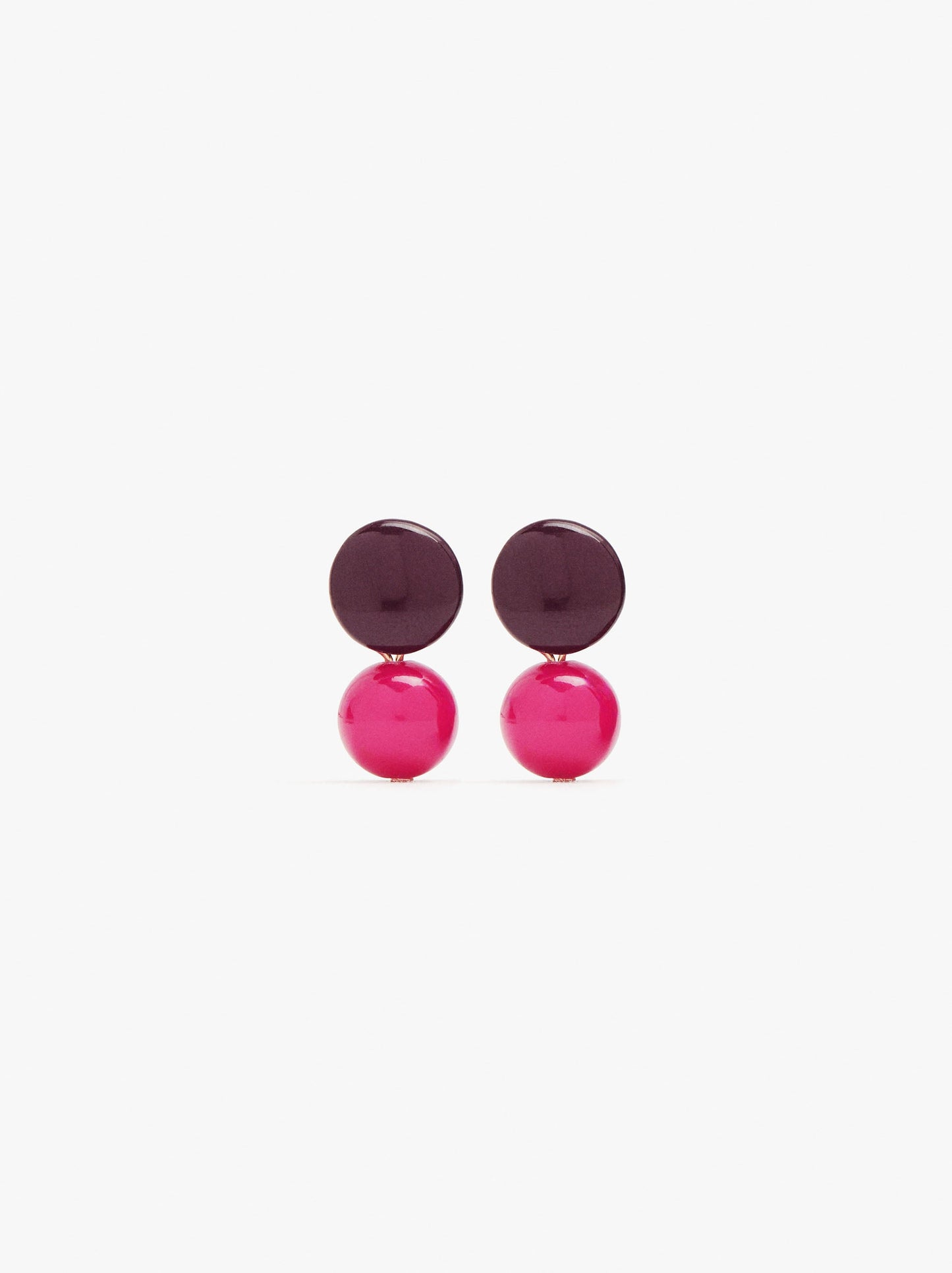 Short Earrings With Stones
