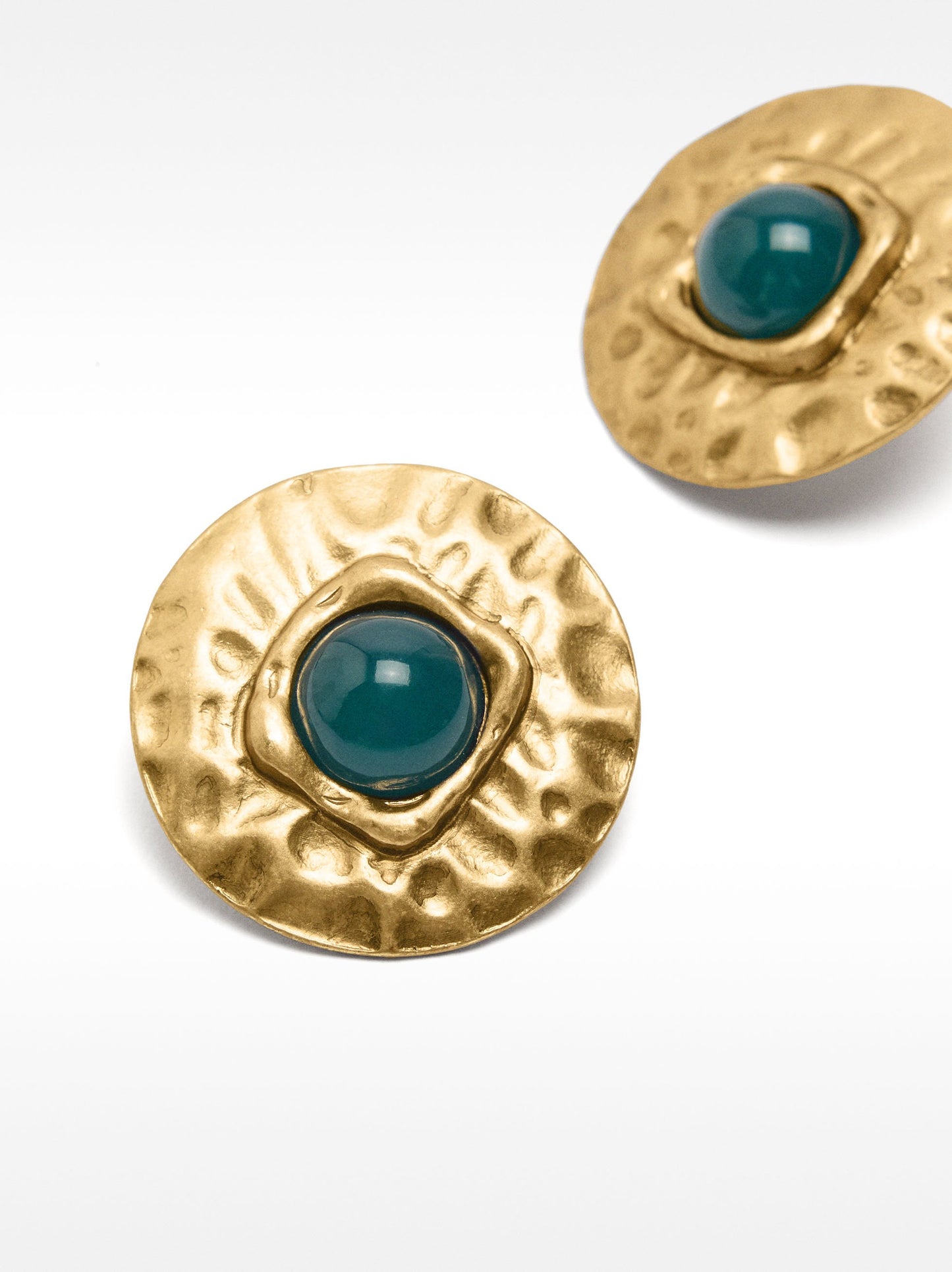 Round Earrings With Colour Detail