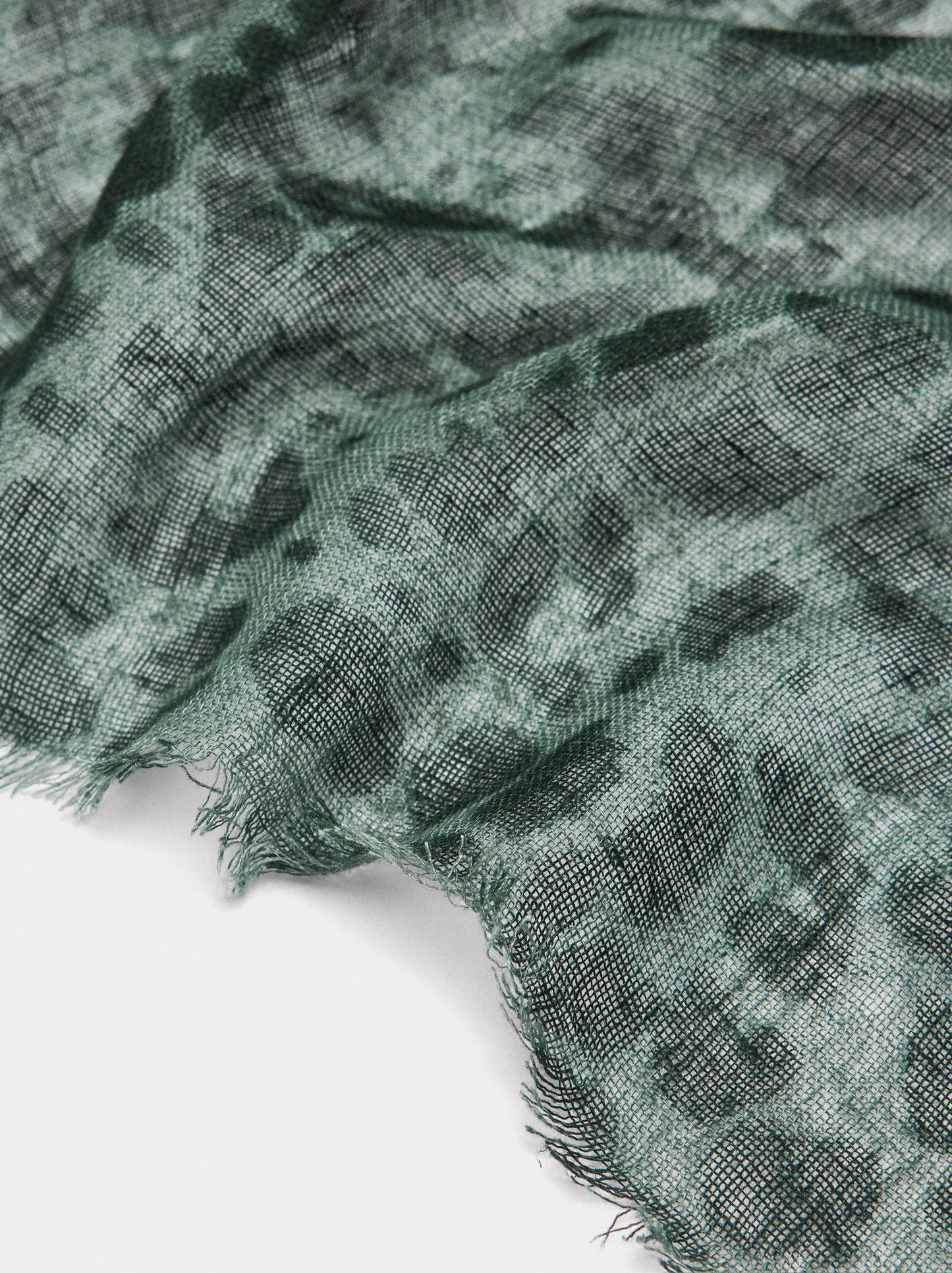 Printed Scarf With Linen