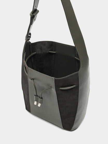 Bucket Bag With Leather M