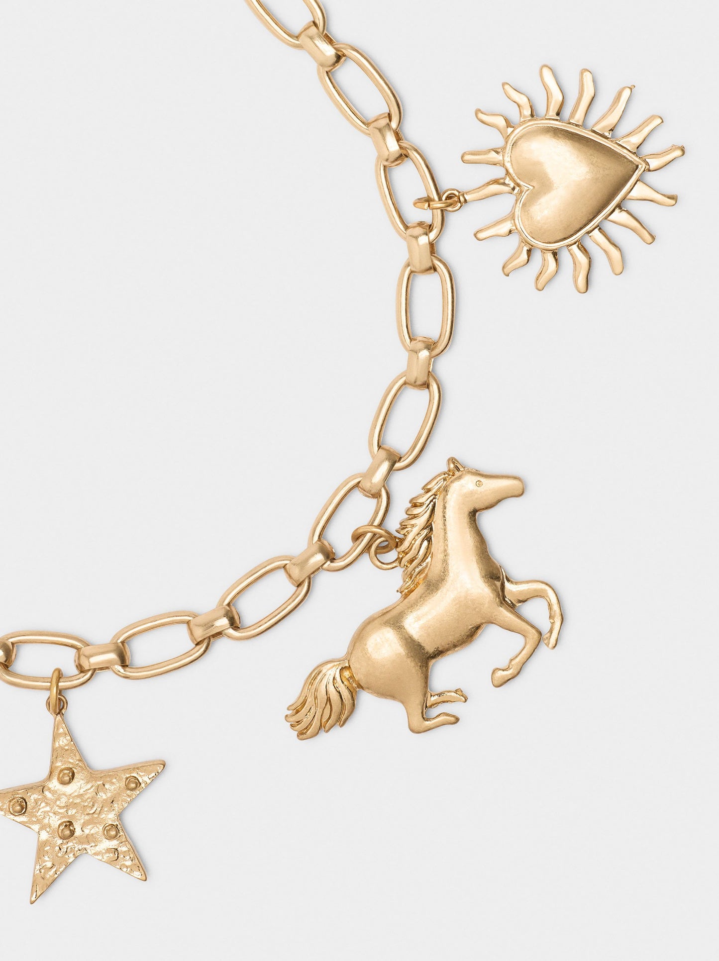 Short Necklace Of Links With Horse Pendant