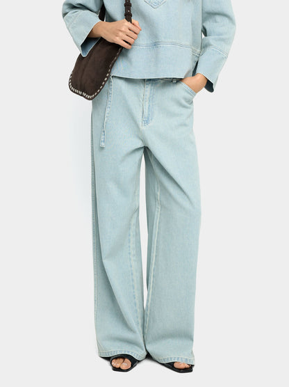 Straight Jeans With Belt