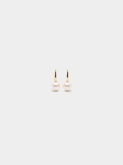 Short Earrings With Freshwater Pearls