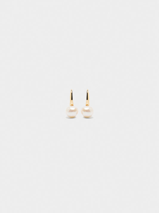 Short Earrings With Freshwater Pearls