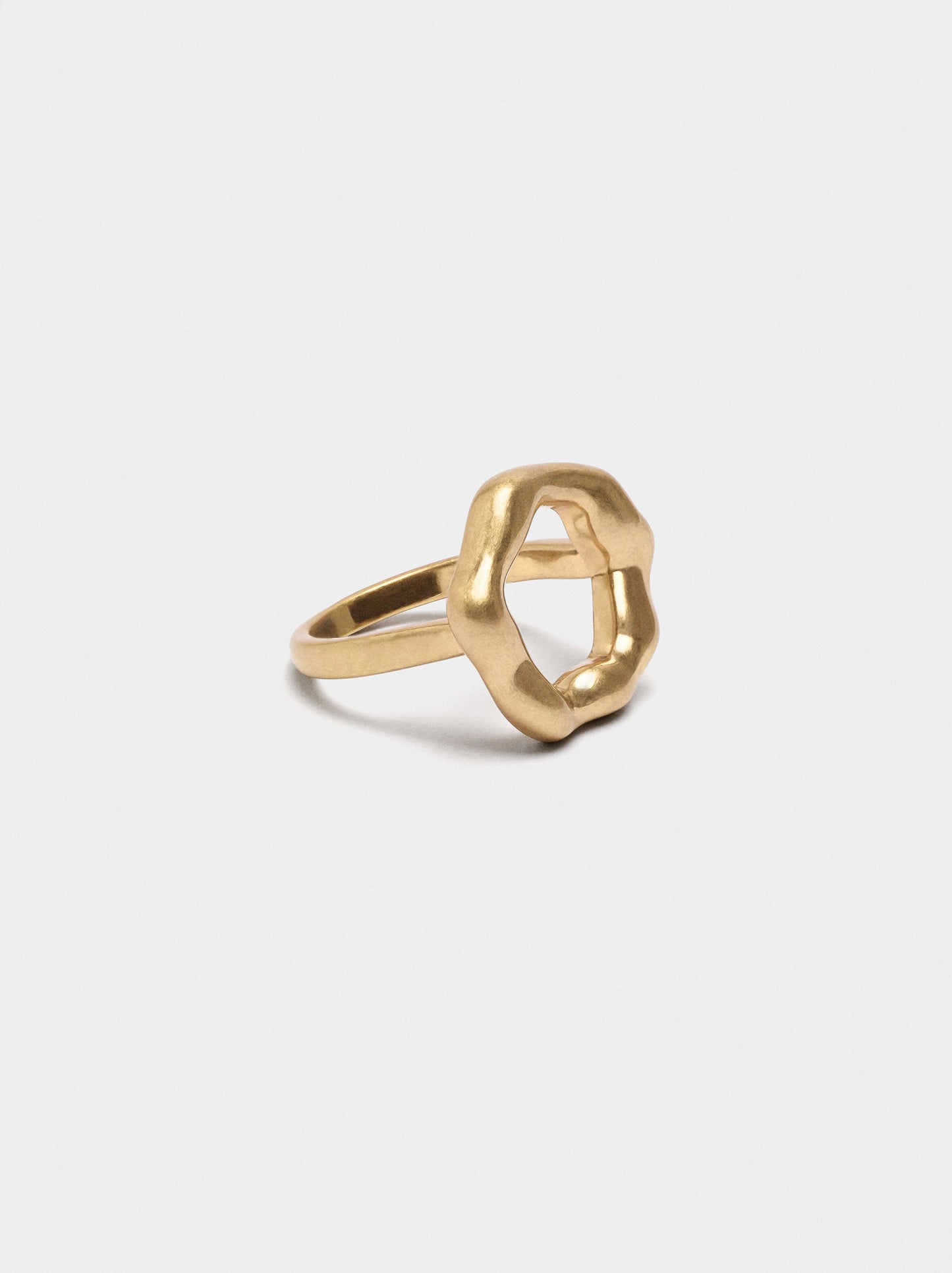 Ring With Irregular Band