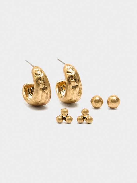 Set Of Earrings With Aged Effect