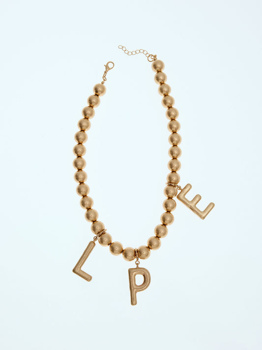 Short Necklace With Beads