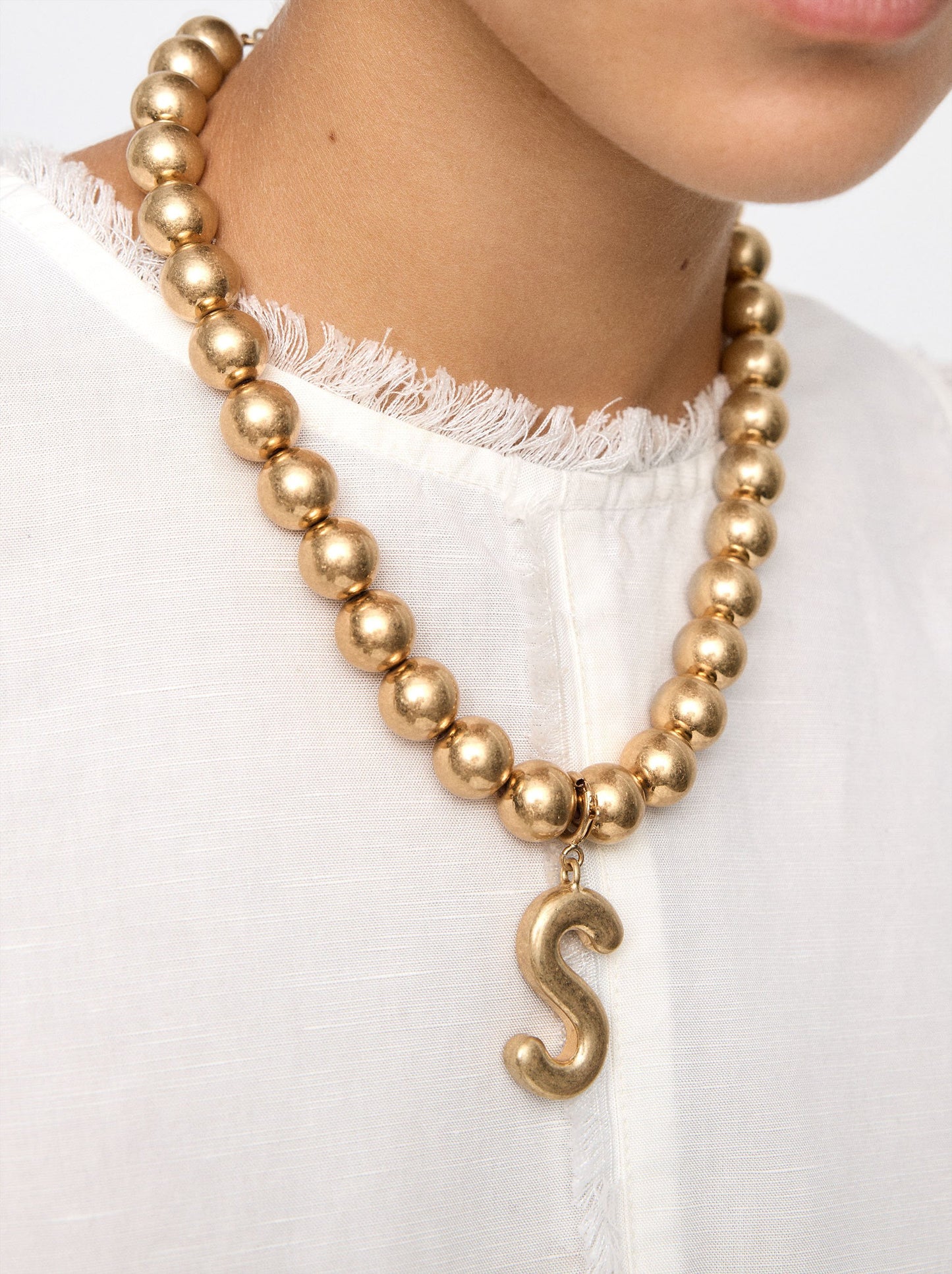 Short Necklace With Beads