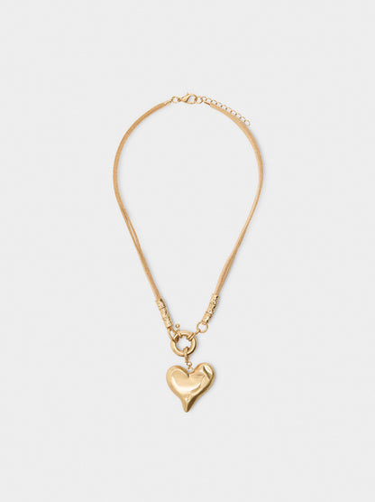 Short Necklace With Heart Pendant