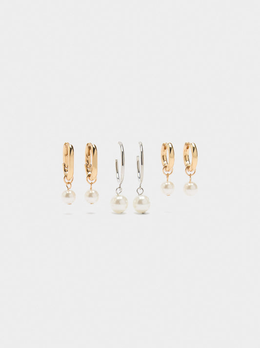 Set Of Bicolor Hoop Earrings With Pearls